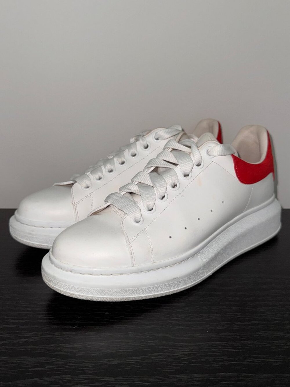 Alexander McQueen White Leather Sneakers with Red Heel Tab 40.5EU